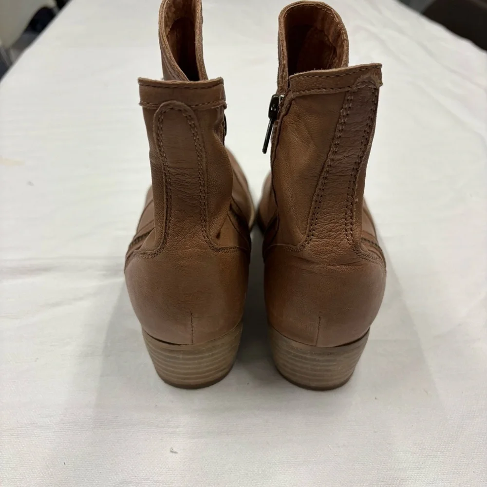 Anthropologie Seychelles Women's Lucky Pennies tan Ankle Boot sz 9